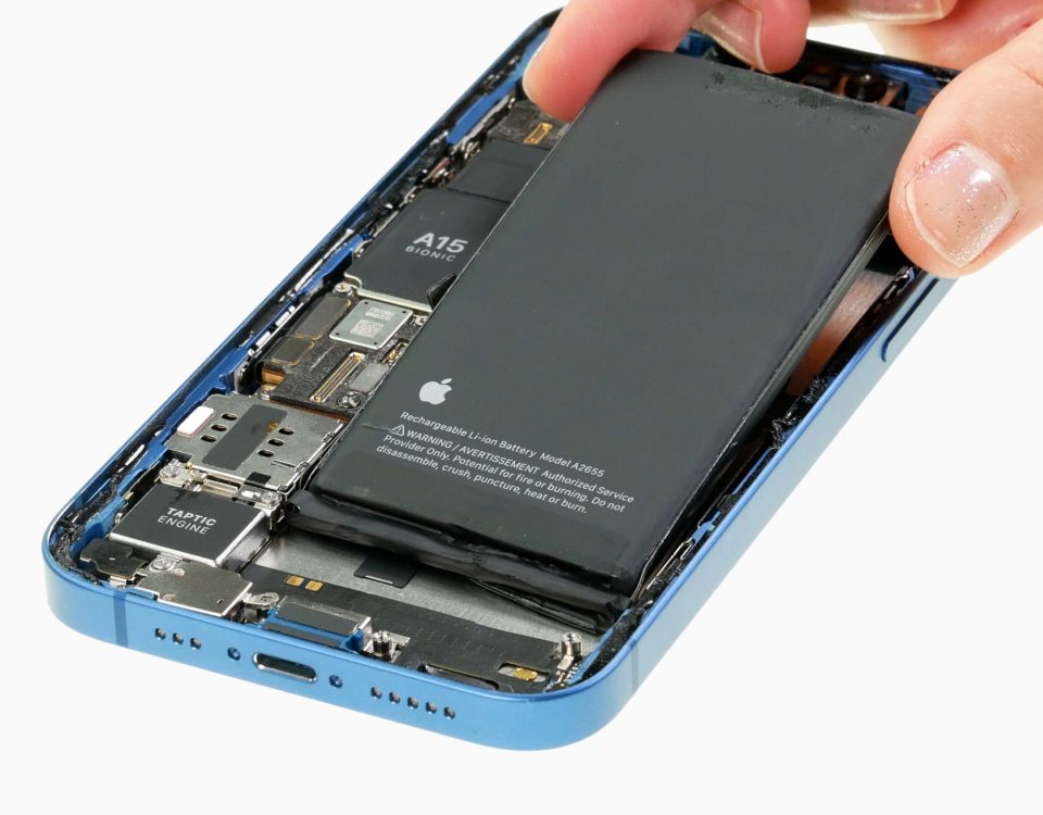 Bursa İphone 13 batarya değişimi